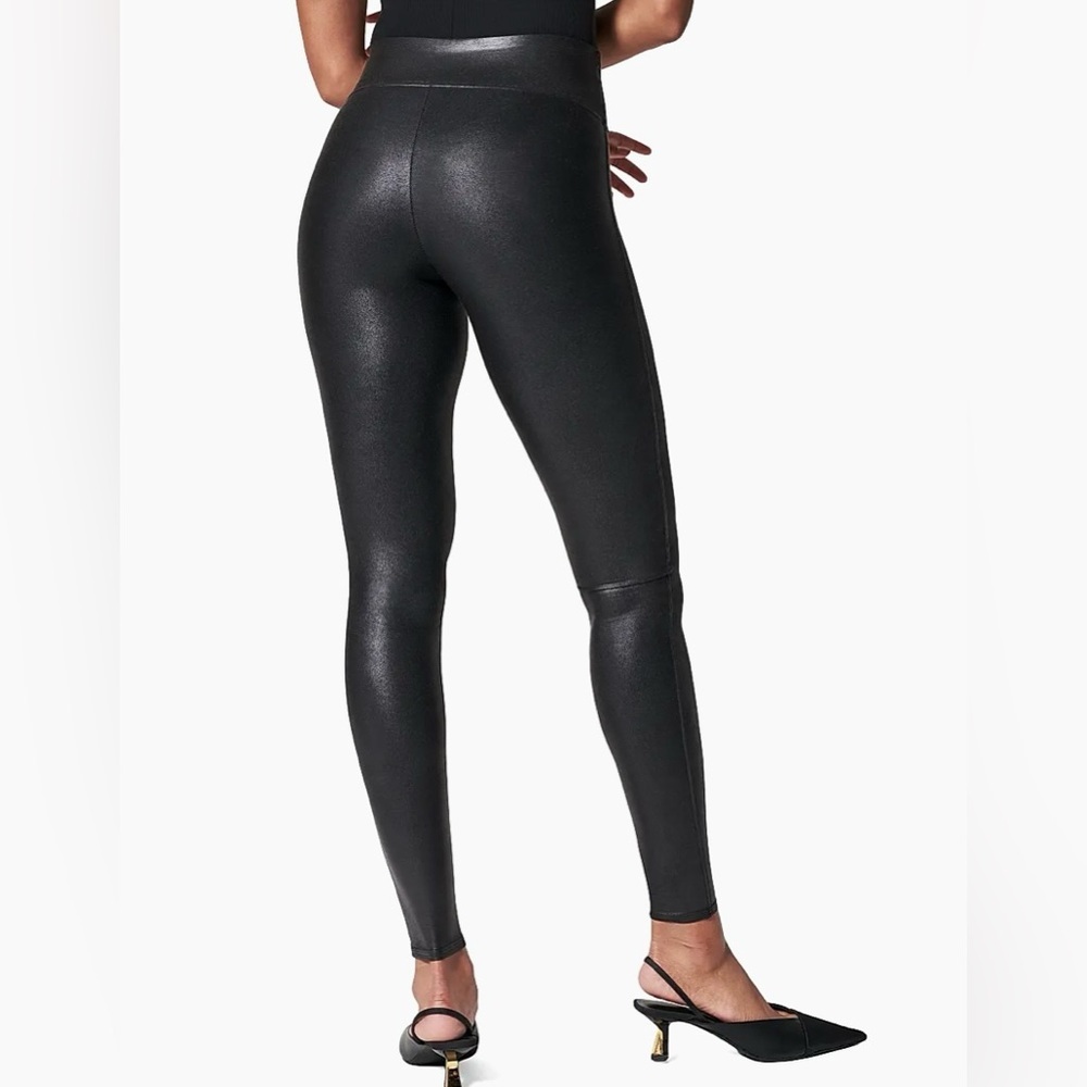 NWOT SPANX Spanx
Faux Leather Leggings - Picture 3 of 7